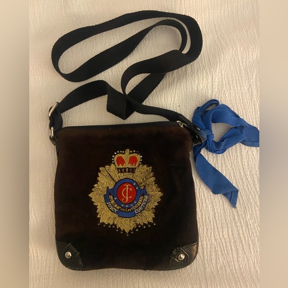 JUICY COUTURE SIDE STRAP SUEDE BAG - Picture 2 of 5